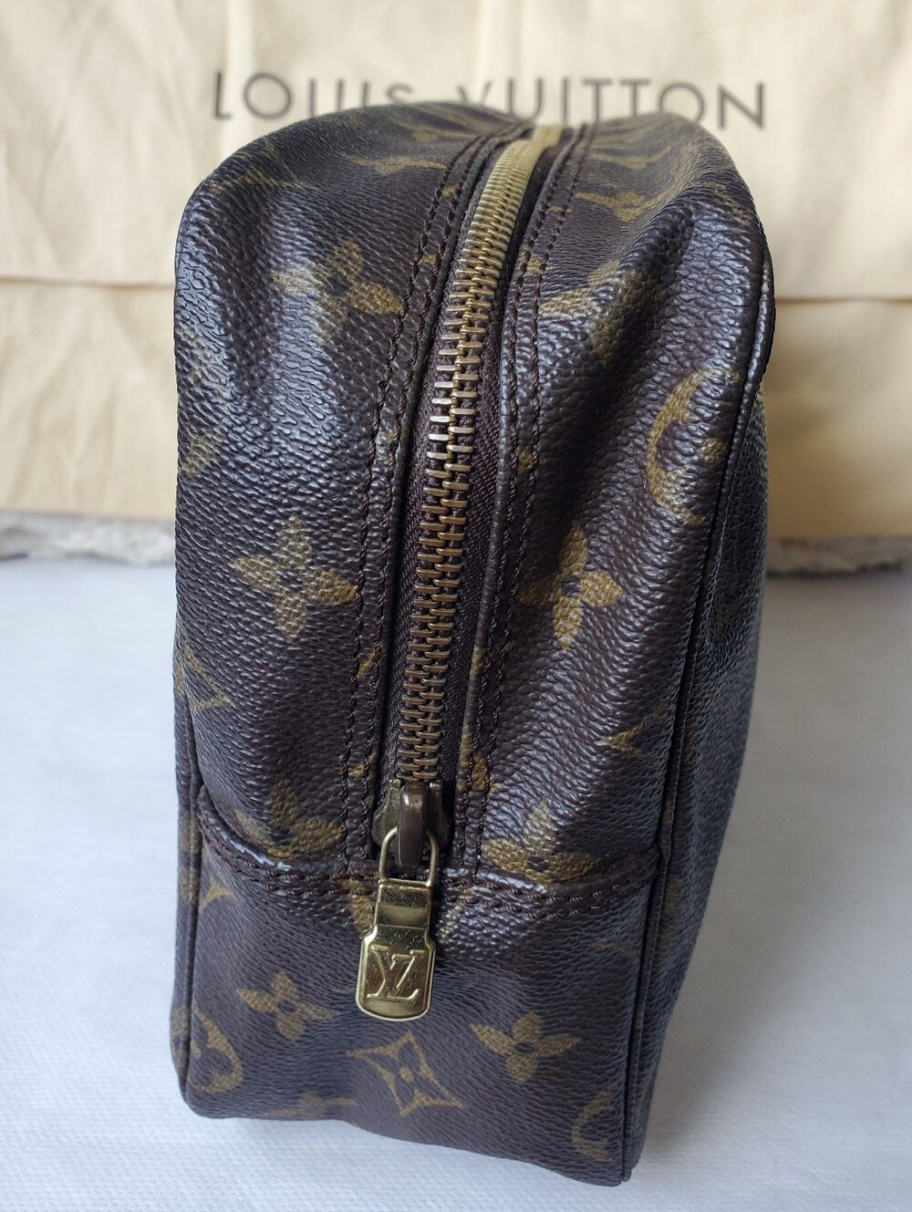 Louis Vuitton Monogram Bag - Dark Brown with Gold Motif - Picture 5 of 16
